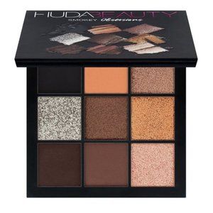 Huda Beauty Smokey Obsessions Eyeshadow Palette